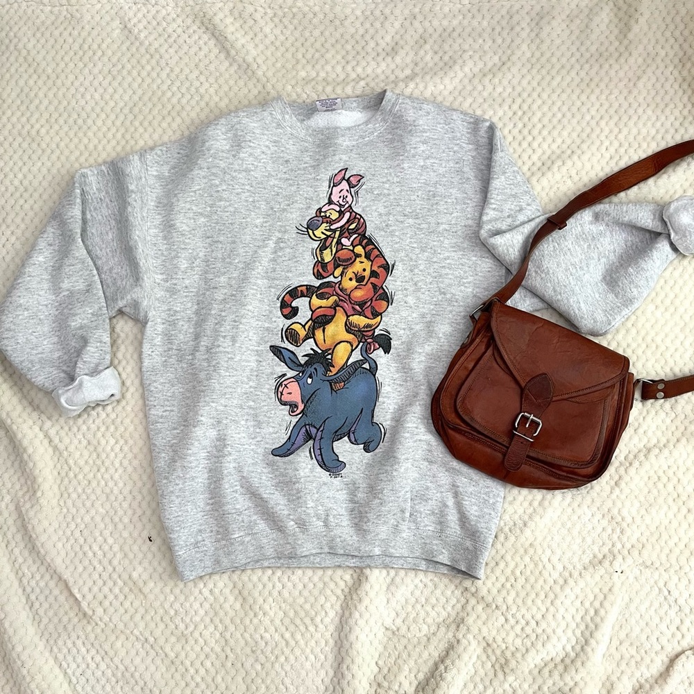 Vintage Winne the Pooh Crew Neck Sweatshirt